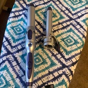 Monat curling iron